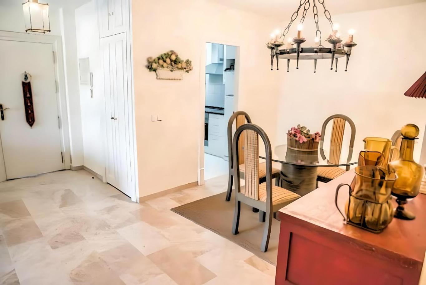 Gorgeous 2Br Apt. W/ Mountain View Puerto Banus Marbella Buitenkant foto